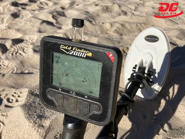Màn hình máy dò vàng Gold Finder 2000