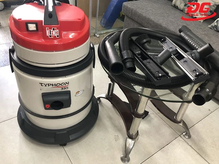 Máy hút bụi công nghiệp Typhoon KS-M335 có thể hút được bụi khô