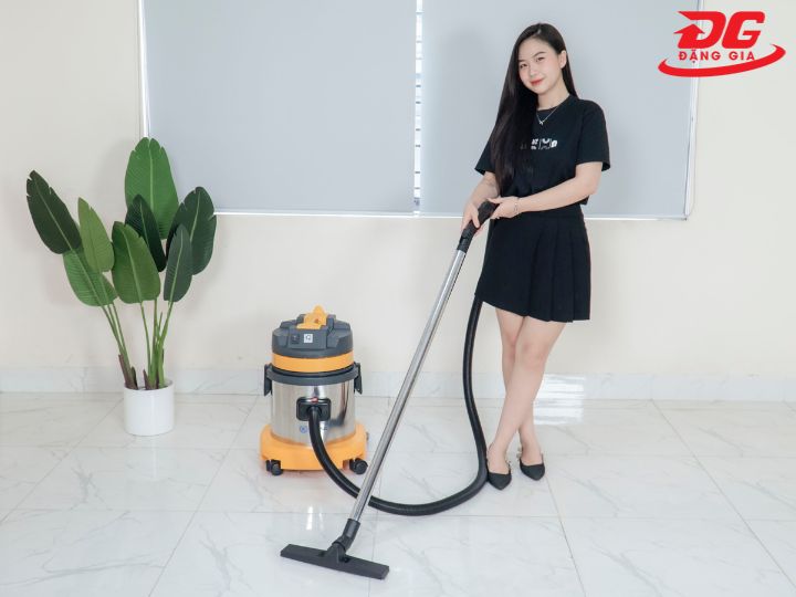 Máy hút bụi quần áo Kumisai