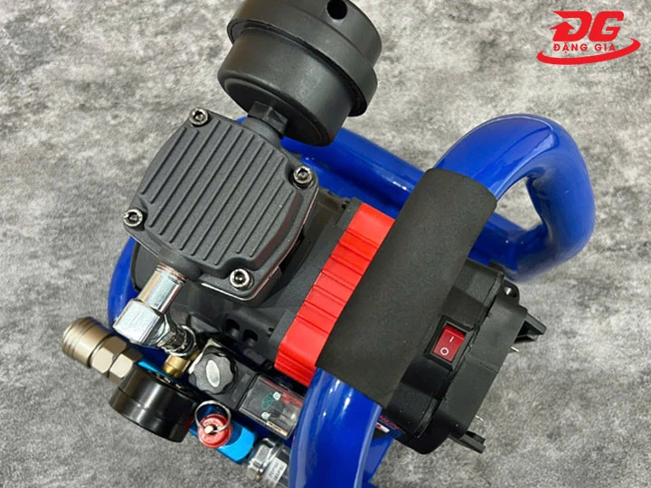 Máy nén khí bằng pin được đánh giá cao