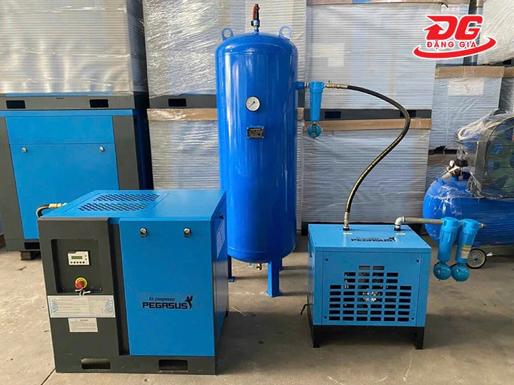  sử dụng máy nén khí 