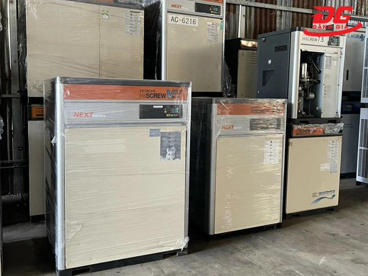 máy nén khí cách âm Nhật bãi có lớp vỏ bằng thép