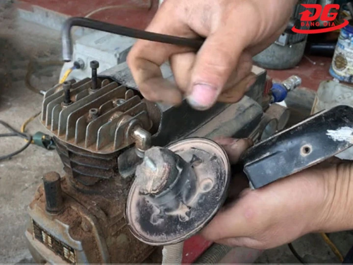 Máy nén khí không vào hơi: Nguyên nhân và Cách khắc phục