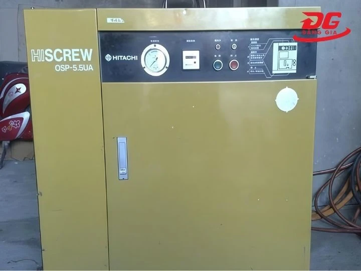 Máy nén khí trục vít Hitachi 5HP