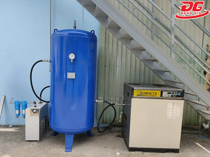  máy nén khí vận hành siêu khoẻ