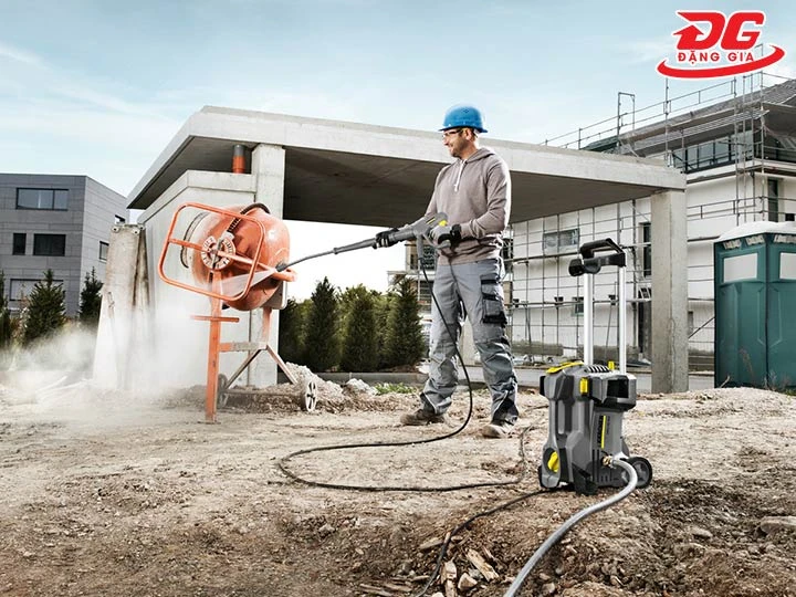 máy xịt rửa xe 3HP xịt rửa siêu nhanh