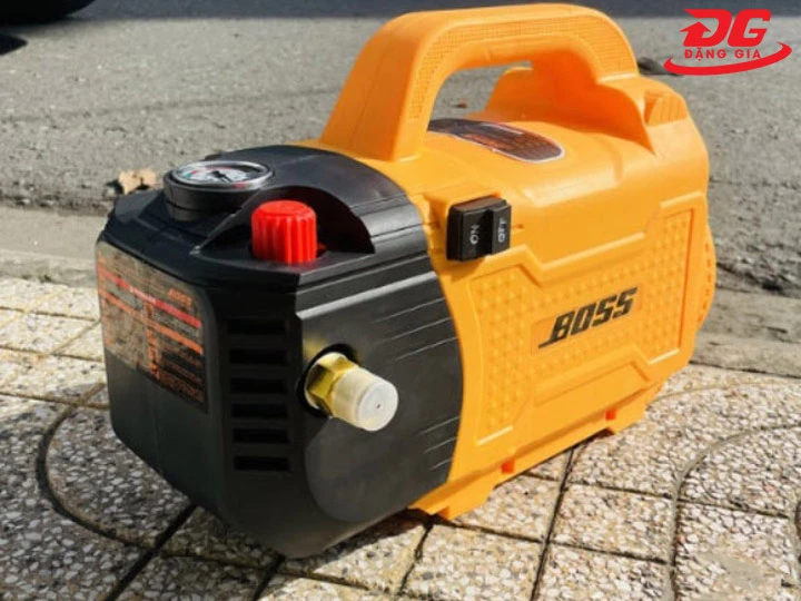 Máy rửa xe mini Boss BO-3000CW