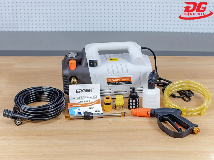 máy rửa xe Ergen