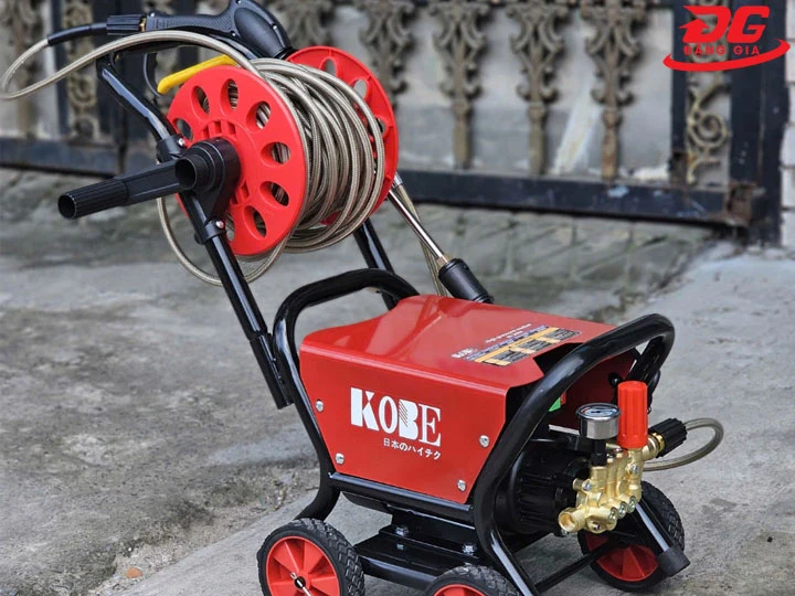 Máy rửa xe Kobe 2800W