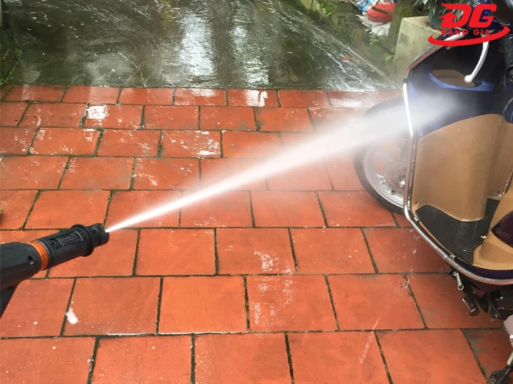 Máy rửa xe Kobe mạnh mẽ