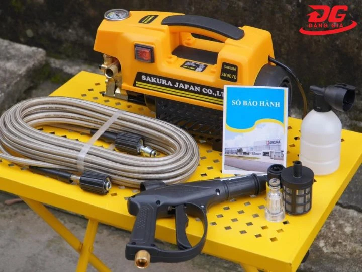 Máy rửa xe Sakura 3500W SK 9070 Plus