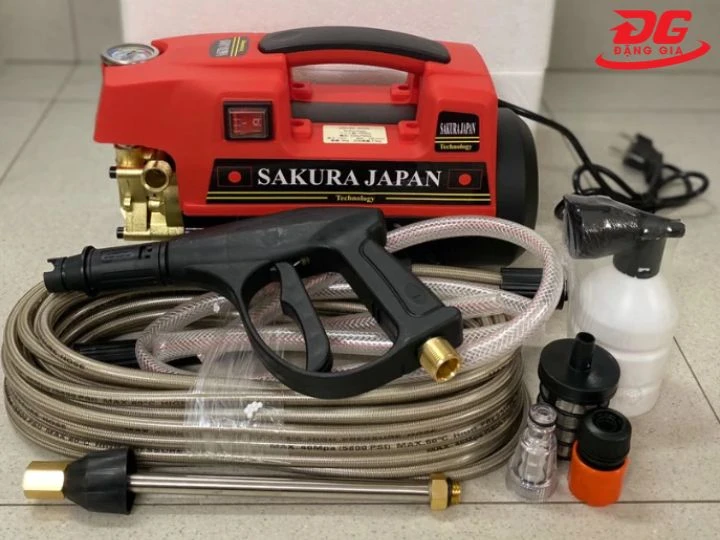 Máy rửa xe Sakura 4600W