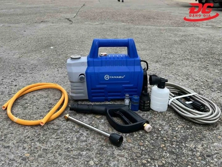 Máy rửa xe Yamasu F1000