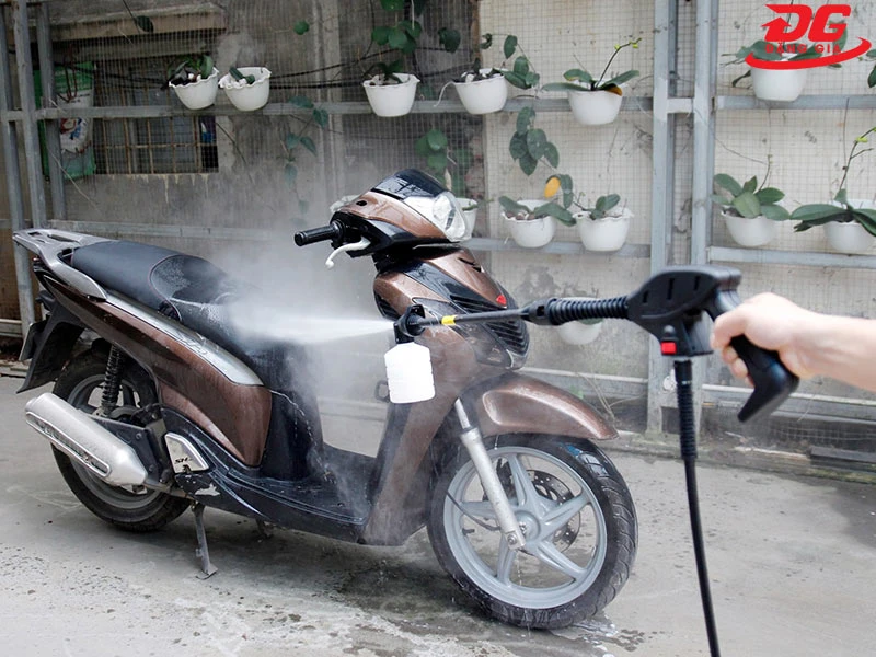 Xịt rửa mạnh mẽ, nhanh chóng