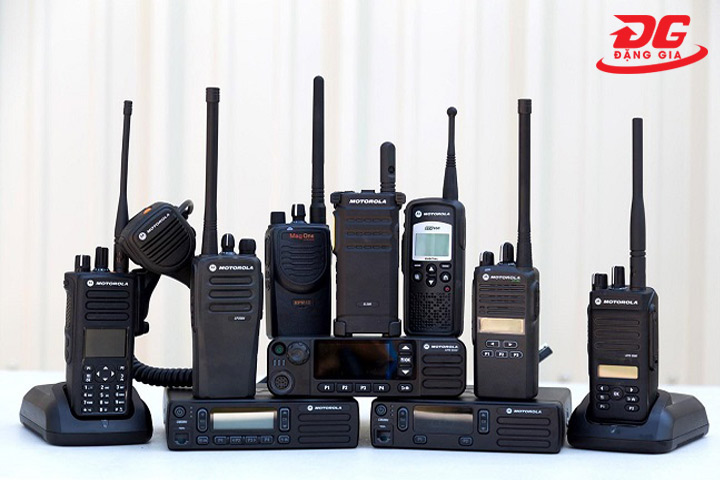 Điện máy Đặng Gia - địa chỉ bán máy bộ đàm Motorola chính hãng, giá rẻ