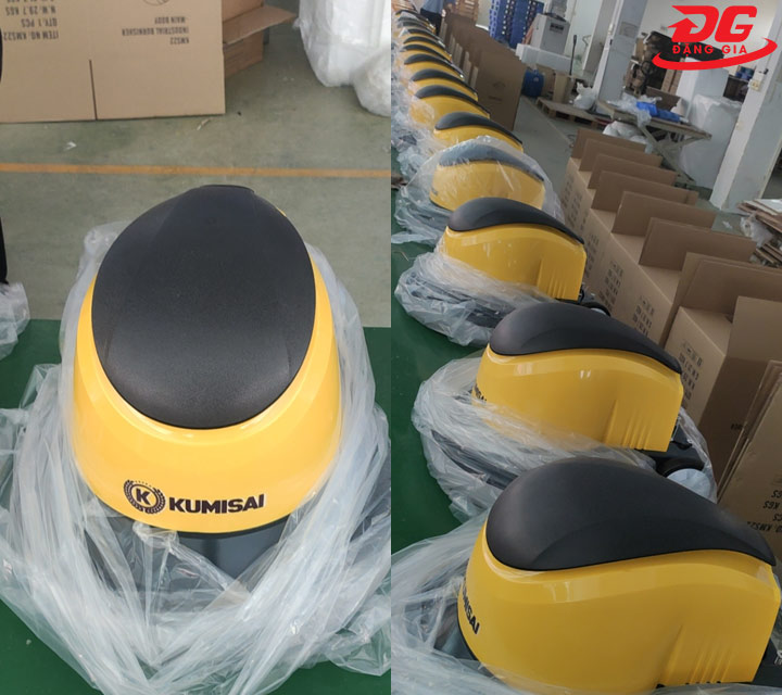 Ảnh chụp tại kho của Máy chà sàn - thảm công nghiệp Kumisai KMS 22