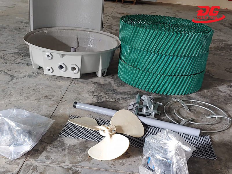 Các chi tiết cấu tạo tháp hạ nhiệt LiangChi LBC 15RT
