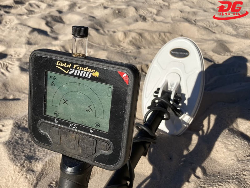 Gold Finder 2000 sử dụng công nghệ dò tìm VLF hiện đại