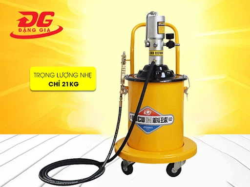 Máy bơm mỡ khí nén Kocu GZ 150 thiết kế hiện đại
