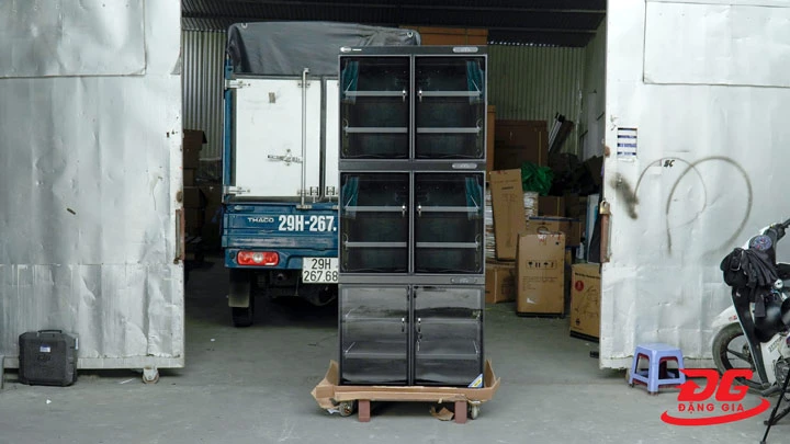 Kumisai DHC 800 có dung tích lớn, chứa được nhiều vật dụng