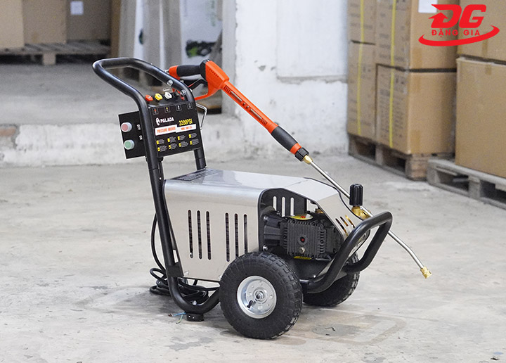 Máy rửa xe cao áp Palada