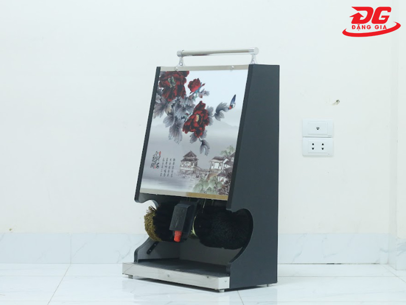 Đặng Gia là đơn vị phân phối máy đánh giày và nhiều loại phụ kiện đi kèm uy tín