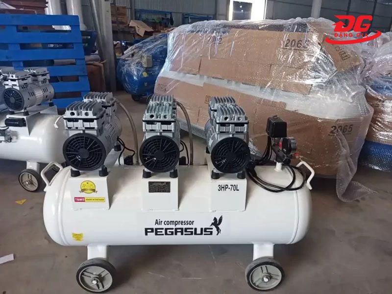 Máy nén khí không dầu 3HP Pegasus TM-OF750-70L