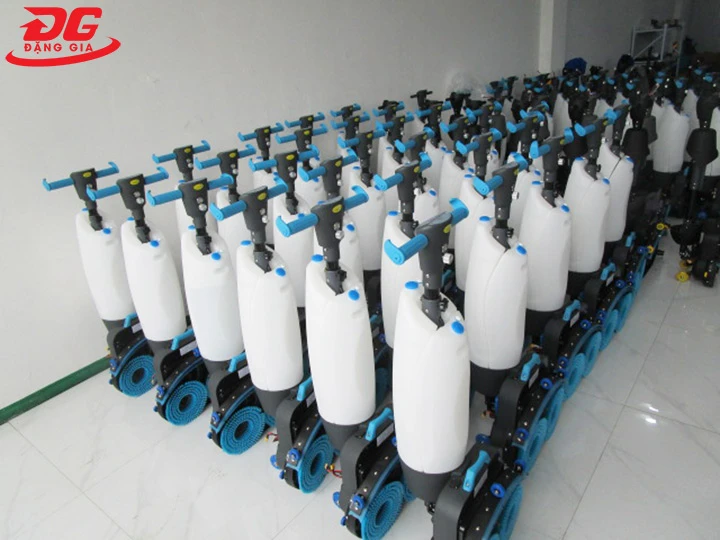Máy chà sàn liên hợp mini Kumisai KMS-180