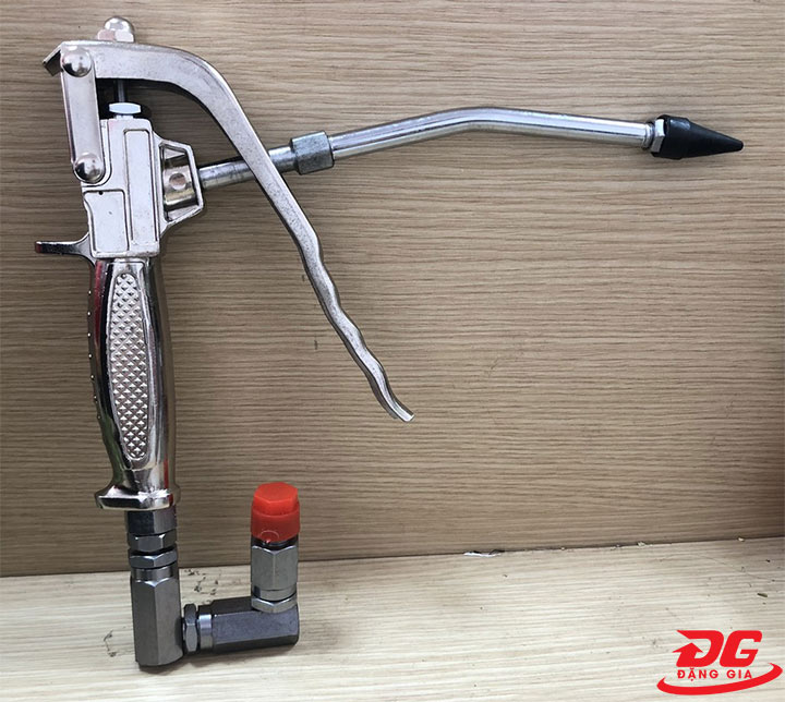 Lưu ý khi dùng súng bơm mỡ khí nén HCG 600