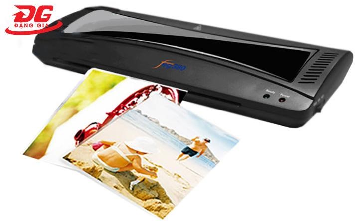 Máy ép plastic FEG là một sản phẩm đến từ Trung Quốc
