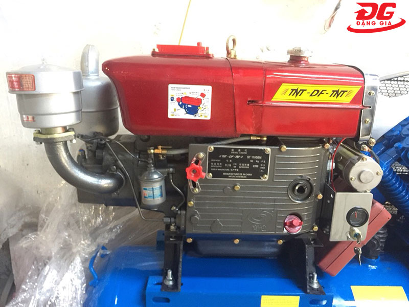 Đầu nổ của máy