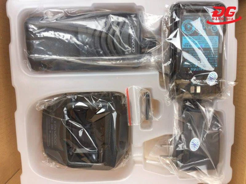 Full hộp đựng bộ đàm cầm tay Kenwood TK P701