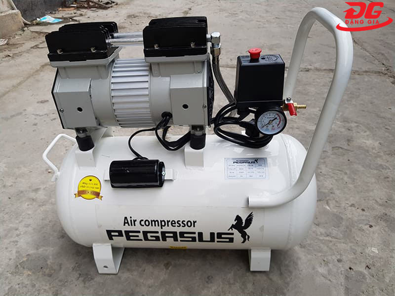 Máy nén mini không dầu Pegasus TM-OF550 25 lít