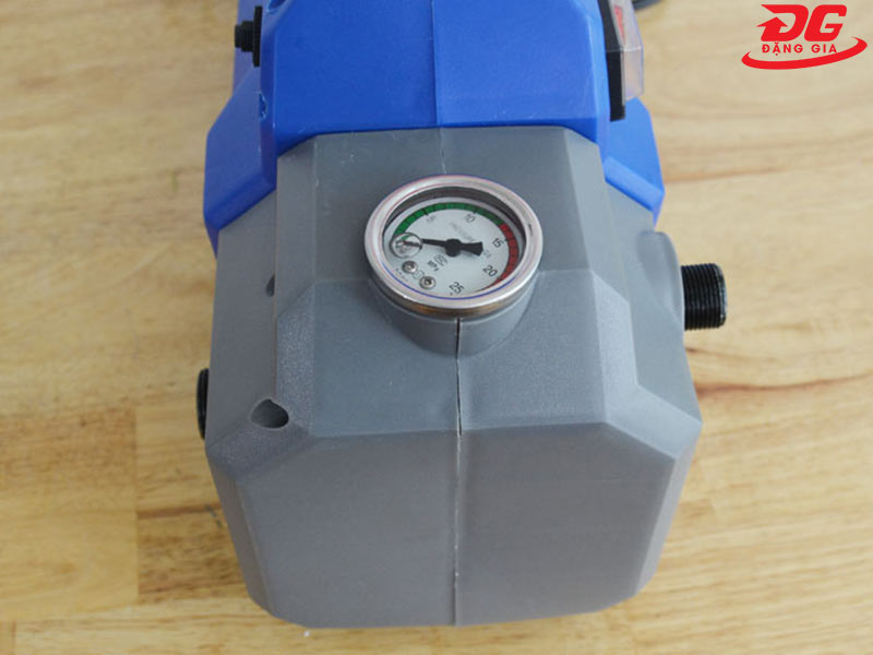 Đồng hồ đo áp lực nước