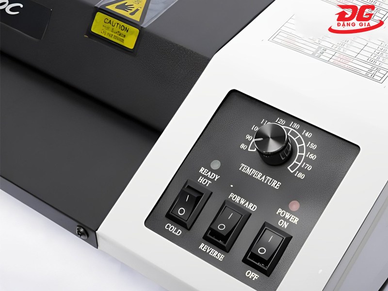 Bảng điều khiển máy ép plastic Laminator A3 330C