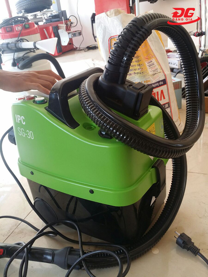 Hình ảnh thực tế của máy dọn nhà hơi nước nóng IPC SG 30P