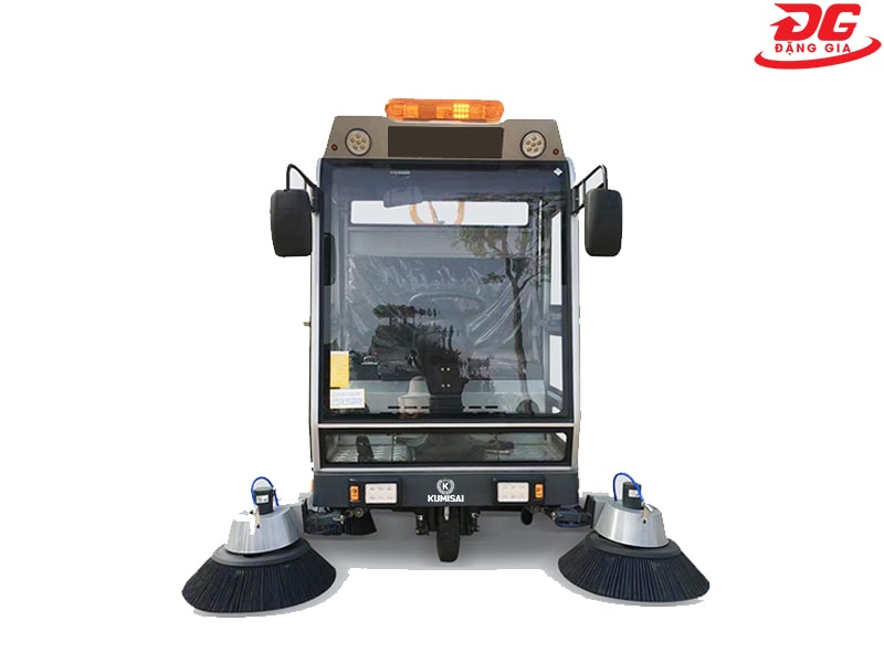 máy quét rác đường phố ngồi lái Kumisai KMS-1900E