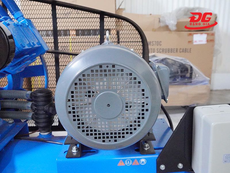 Motor