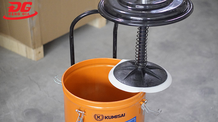 Thùng chứa Máy bơm mỡ Kumisai KMS-35S