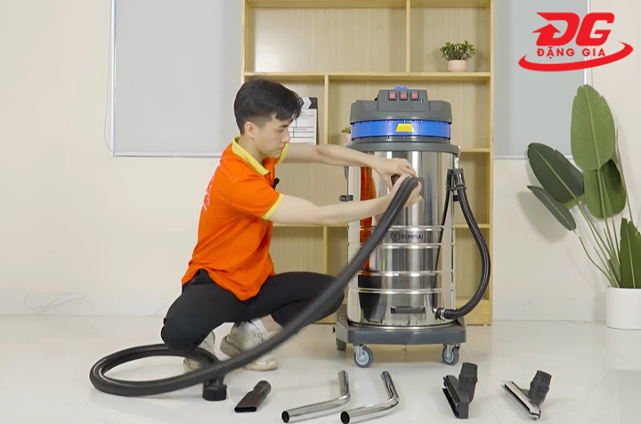 lắp đặt ống mềm hút bụi