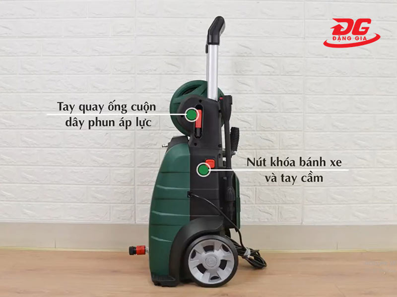 Mặt bên của máy xịt rửa xe Bosch AQT 140
