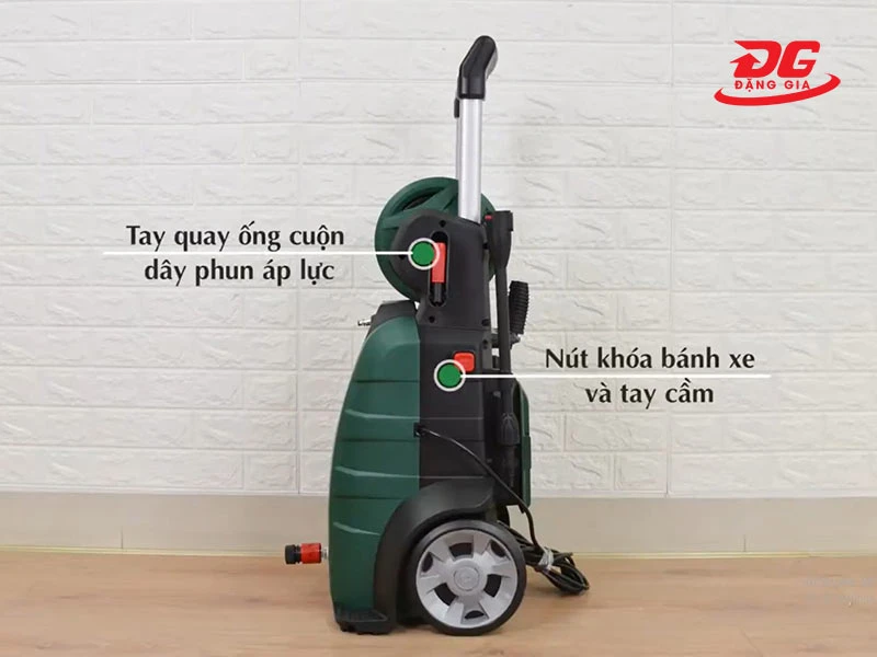 Mặt bên của máy xịt rửa xe Bosch AQT 140