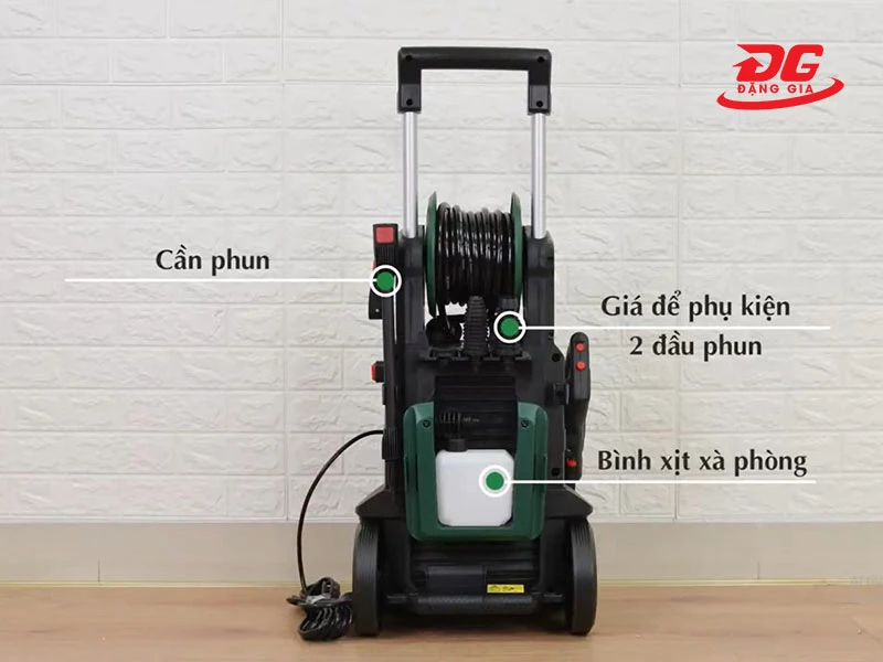 Mặt sau của máy rửa xe Bosch Aquatak 140