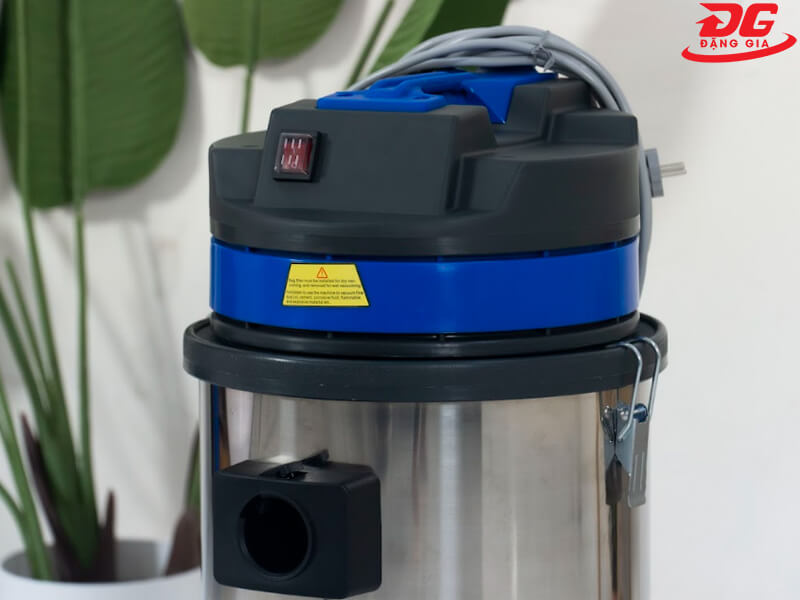 giá ống hút bụi công nghiệp