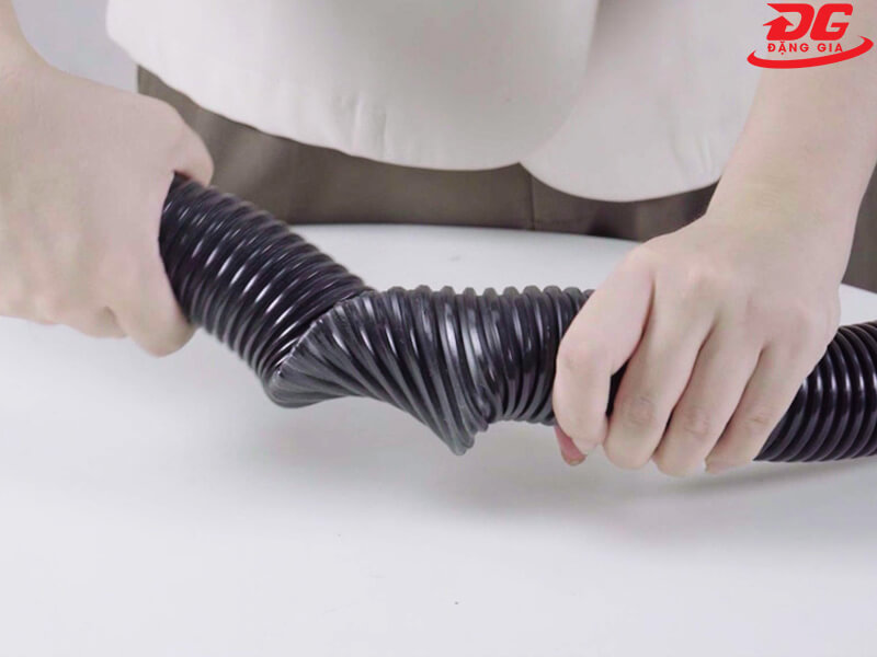 ống hút bụi ruột gà