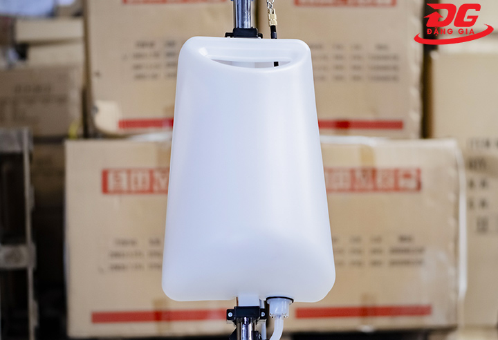 Thùng chứa máy chà sàn Kumisai KMS-002