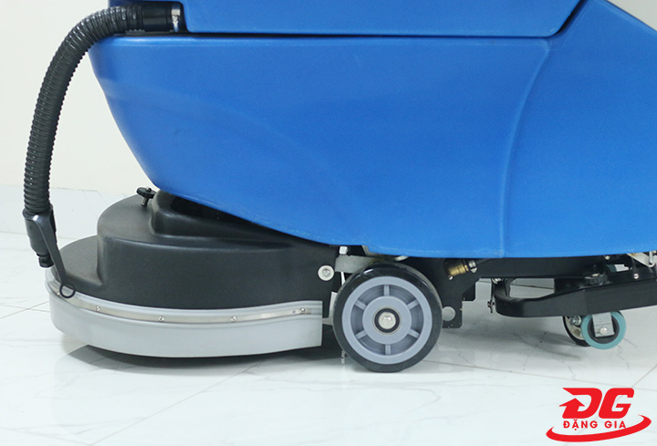ảnh chụp Máy chà sàn liên hợp Supper Clean SC461