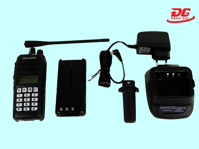 Bộ đàm liên lạc kỹ thuật số Kenwood NX 1200D M3