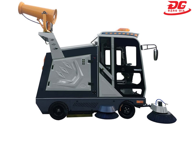 bán xe quét rác ngồi lái Kumisai KMS 2300