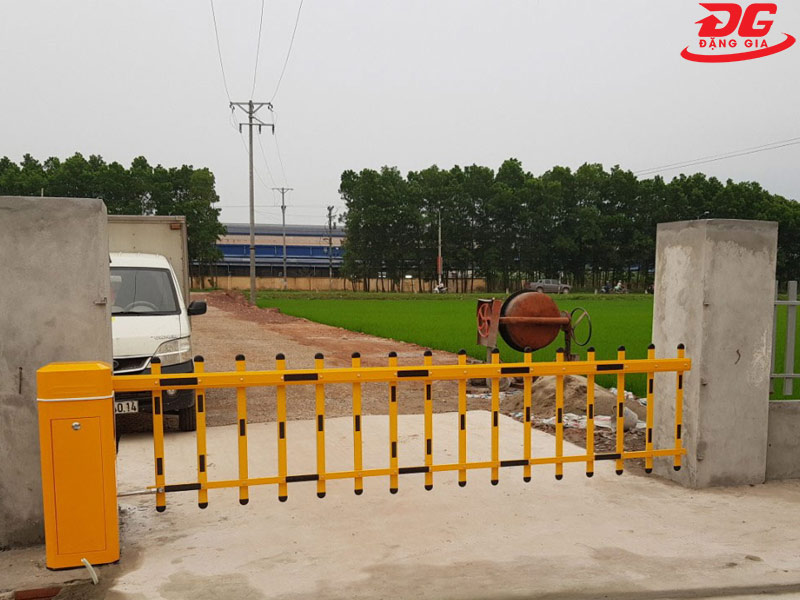Hàng rào chắn barie được sử dụng rộng rãi trong cuộc sống hiện nay